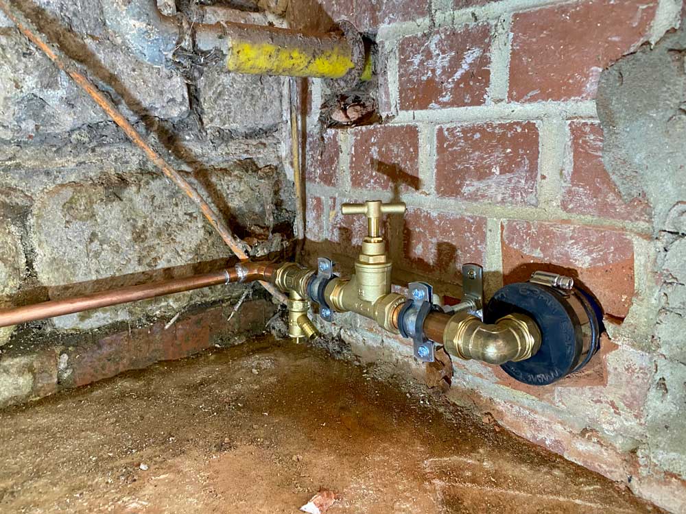Water supply pipe repair in surrey